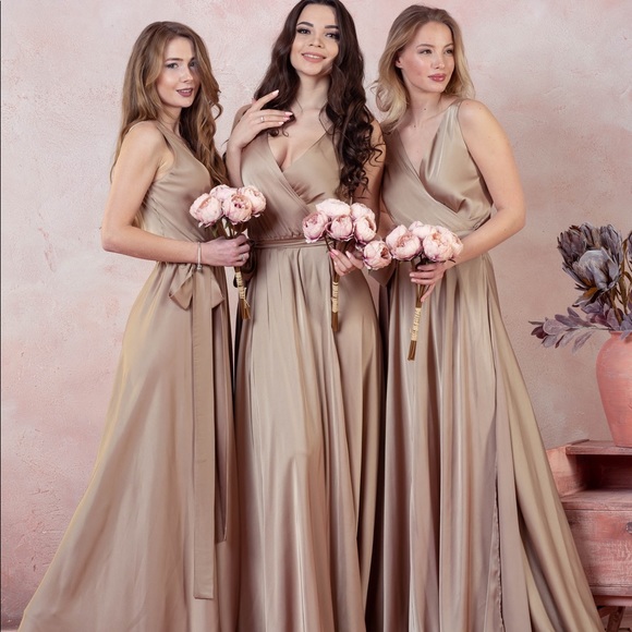 ❗️NEW❗️Cappuccino Boho Infinity Maxi Dress - Picture 5 of 8